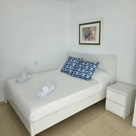 Apartament Modern With Sunny Terrace - Steps From The Puerto del Carmen (Lanzarote)